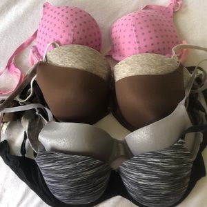 Victoria’s Secret bras